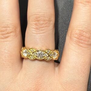 Vintage 14k yellow gold Diamond Band